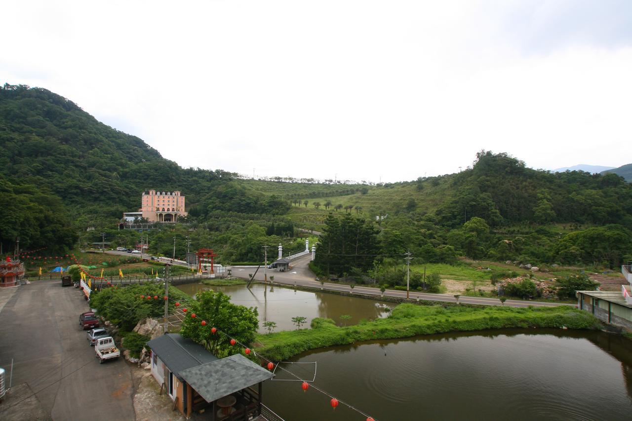 Life Leisure Resort Guanxi Экстерьер фото